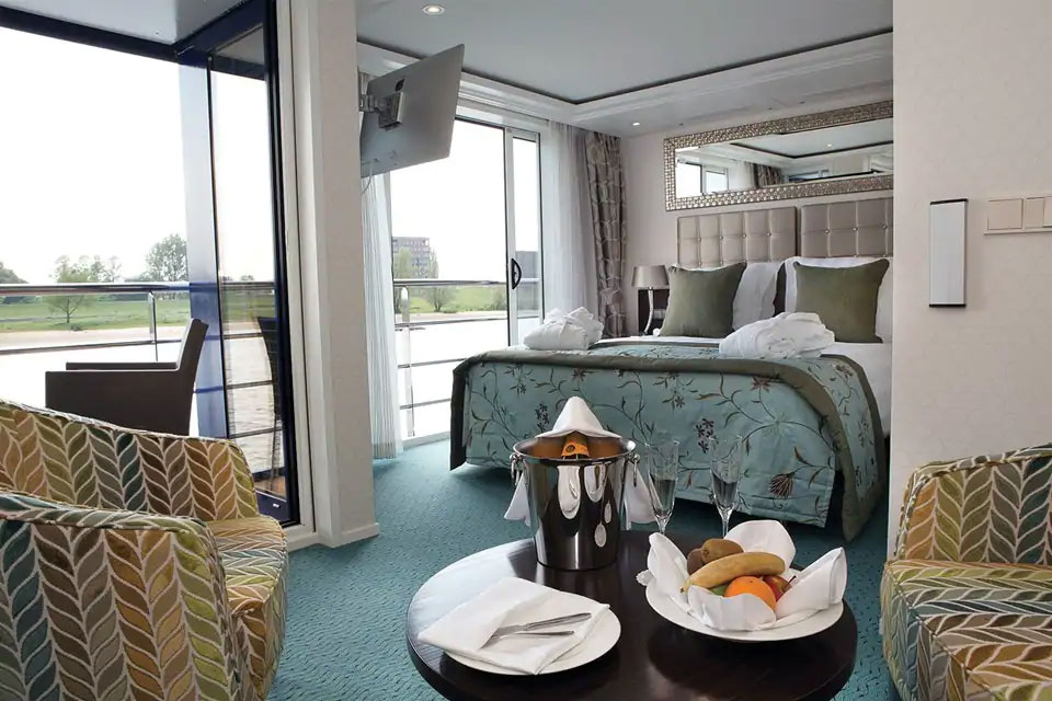 Suite - French Balcony & Outside Balcony