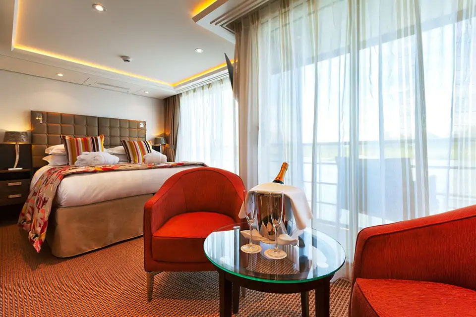 Suite - French Balcony & Outside Balcony