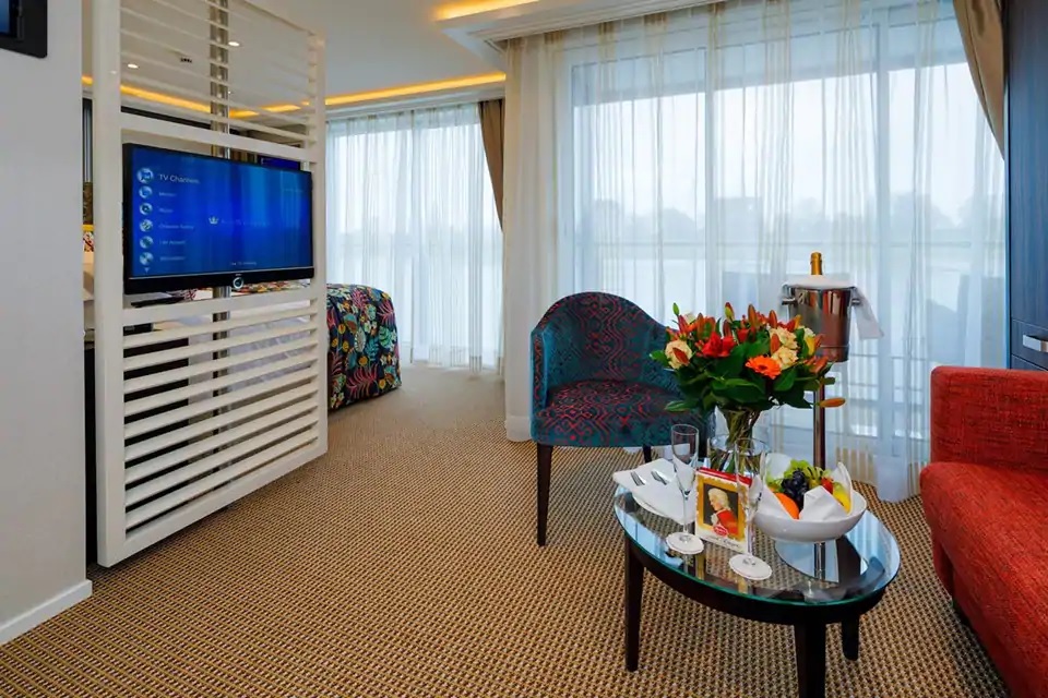 Suite - French Balcony & Outside Balcony