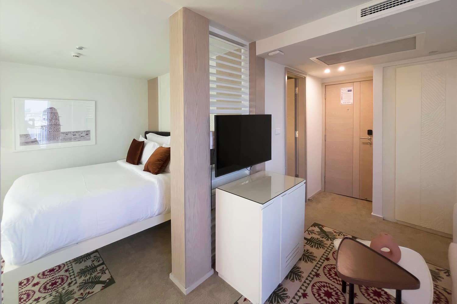 Grand Suite - French & Outside Balcony