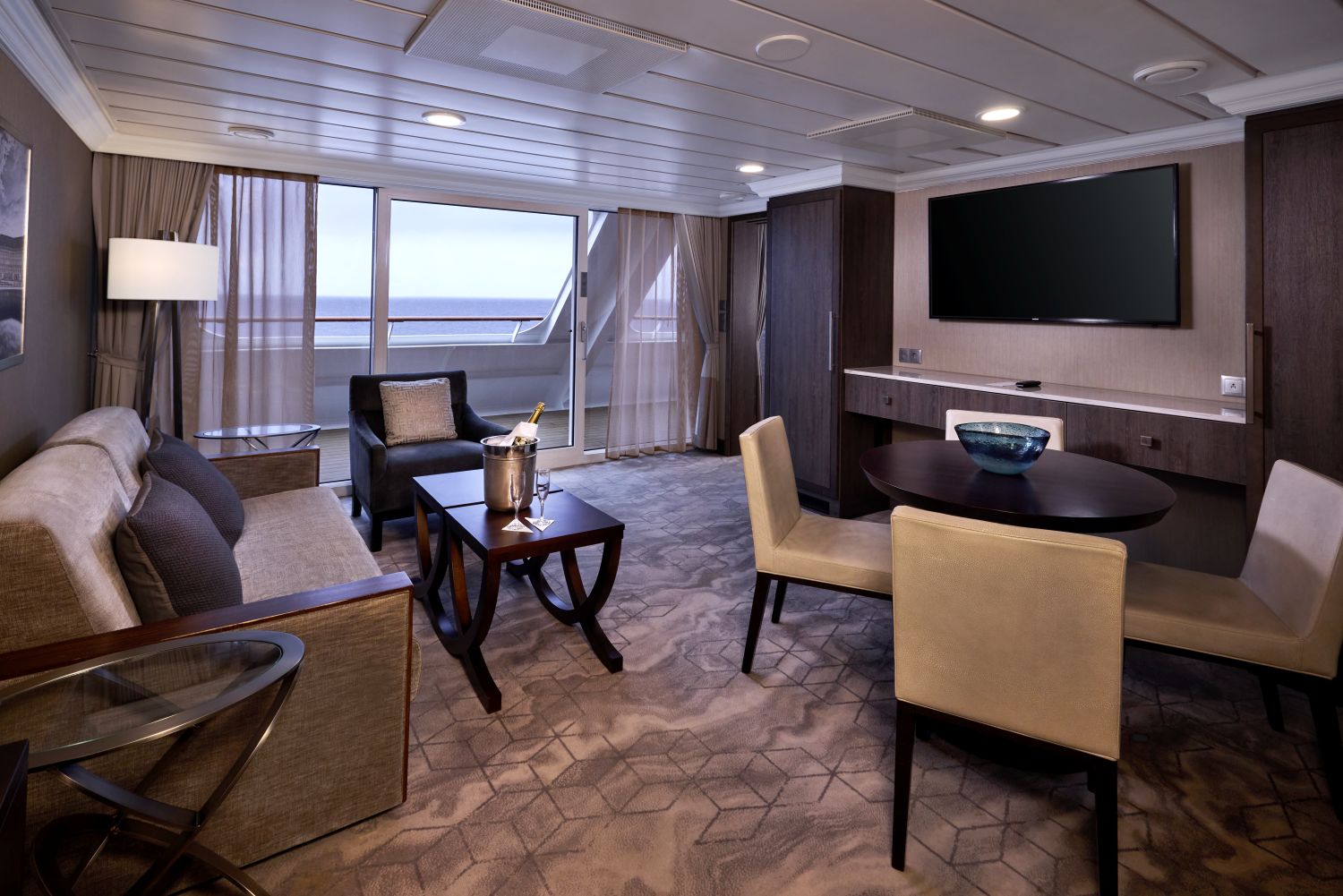 World Owner's Suite