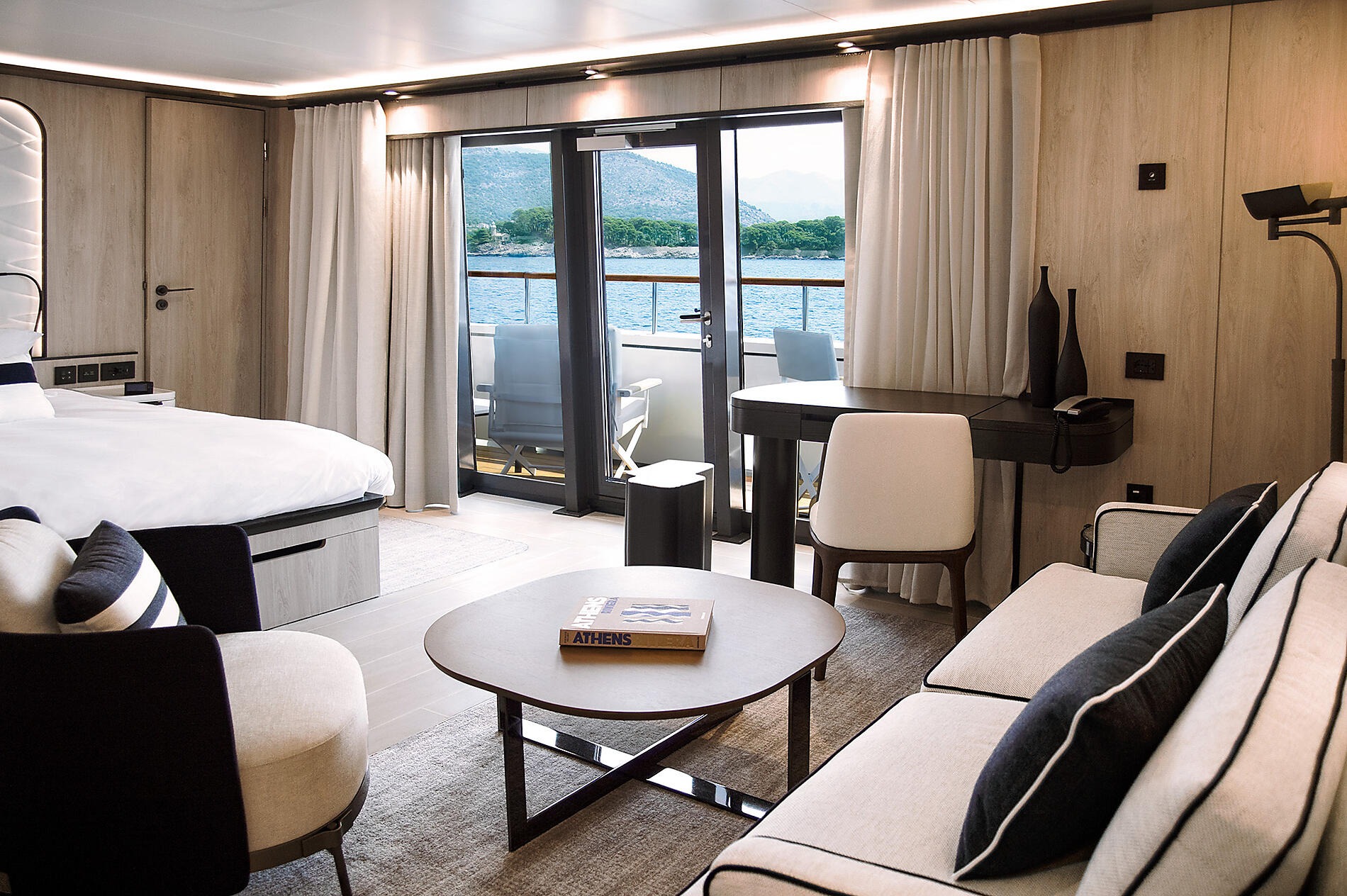 Grand Privilège Alizés Suite with balcony