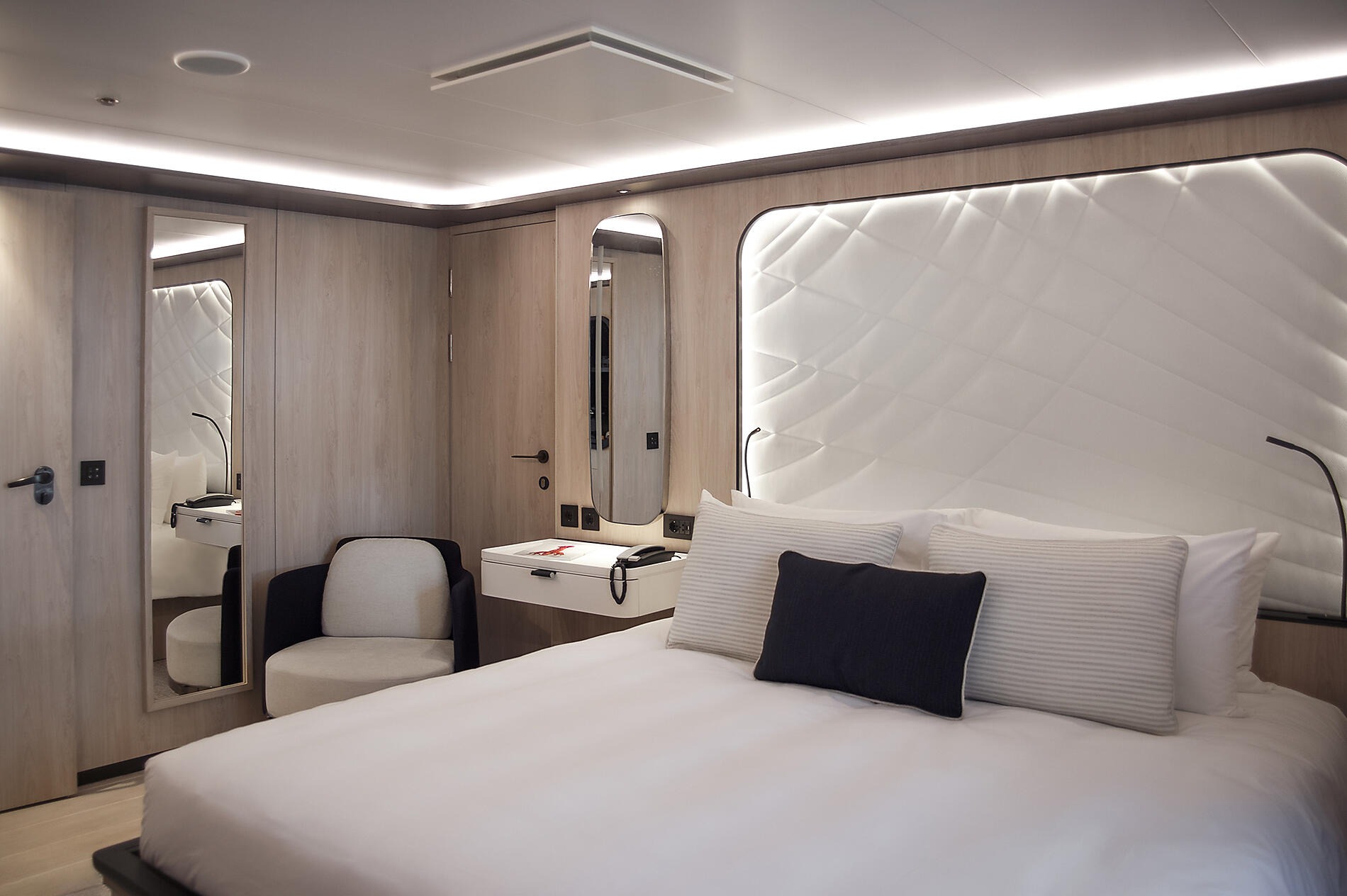 Grand Privilège Alizés Suite with balcony