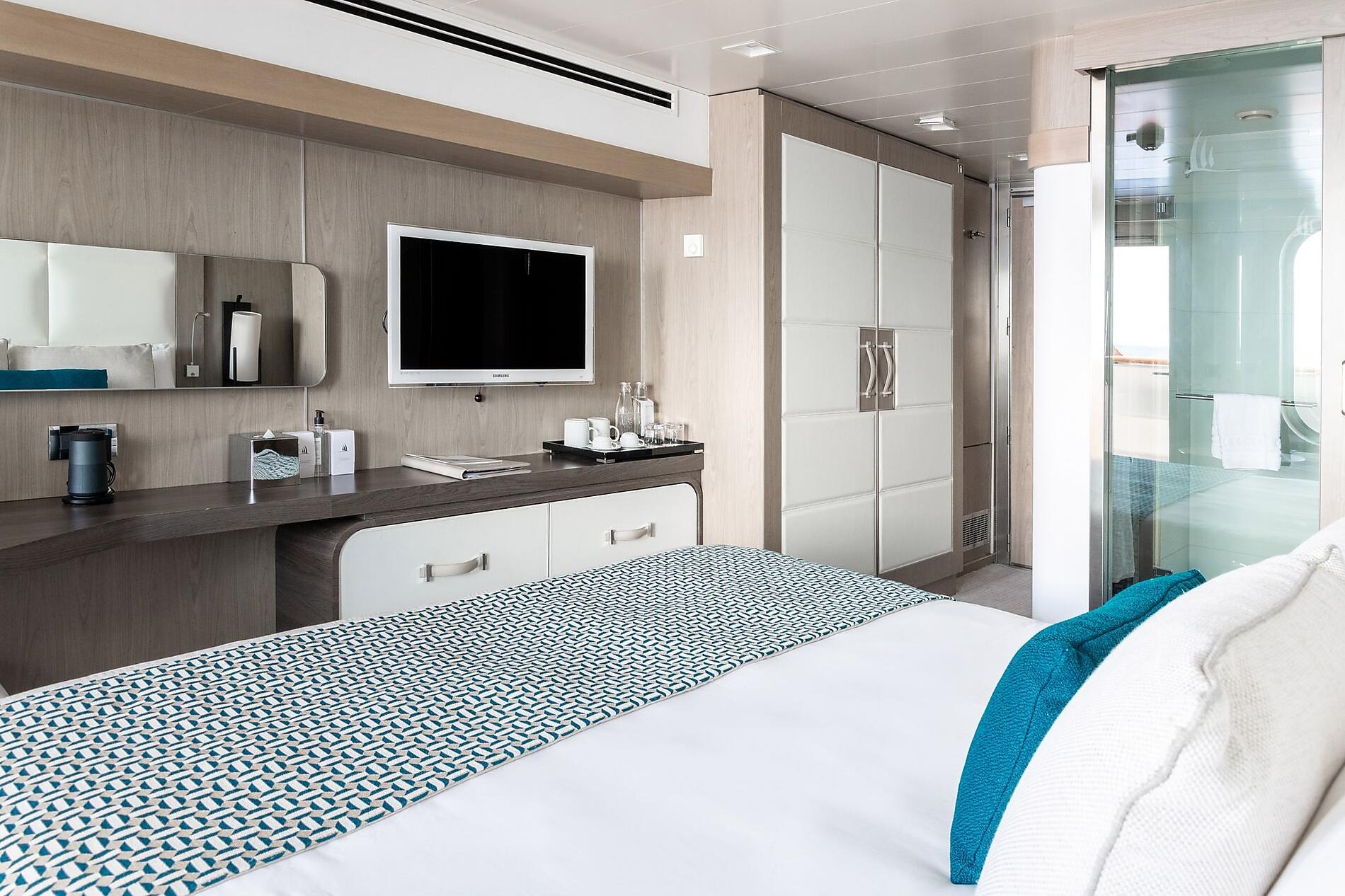Deluxe Stateroom