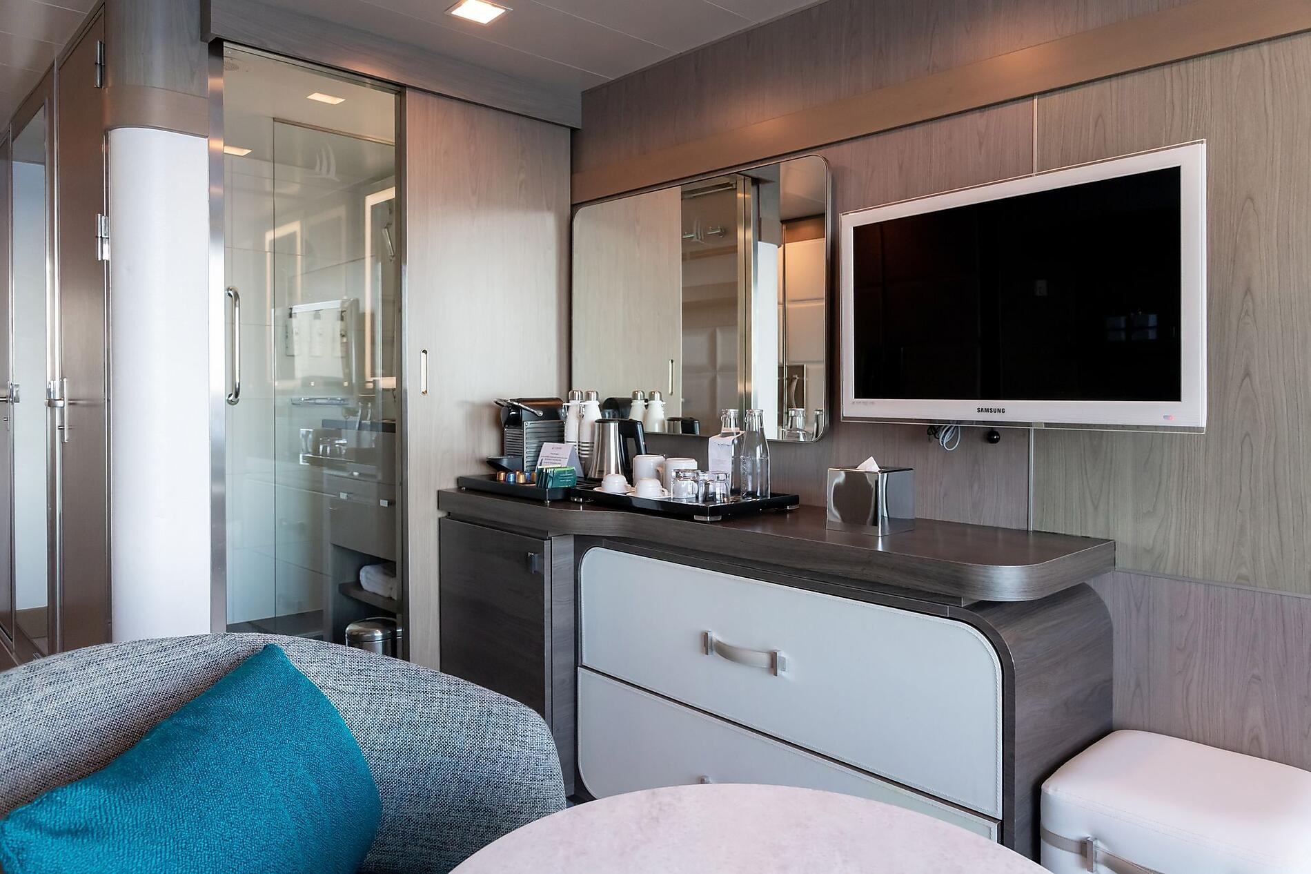 Prestige Suite