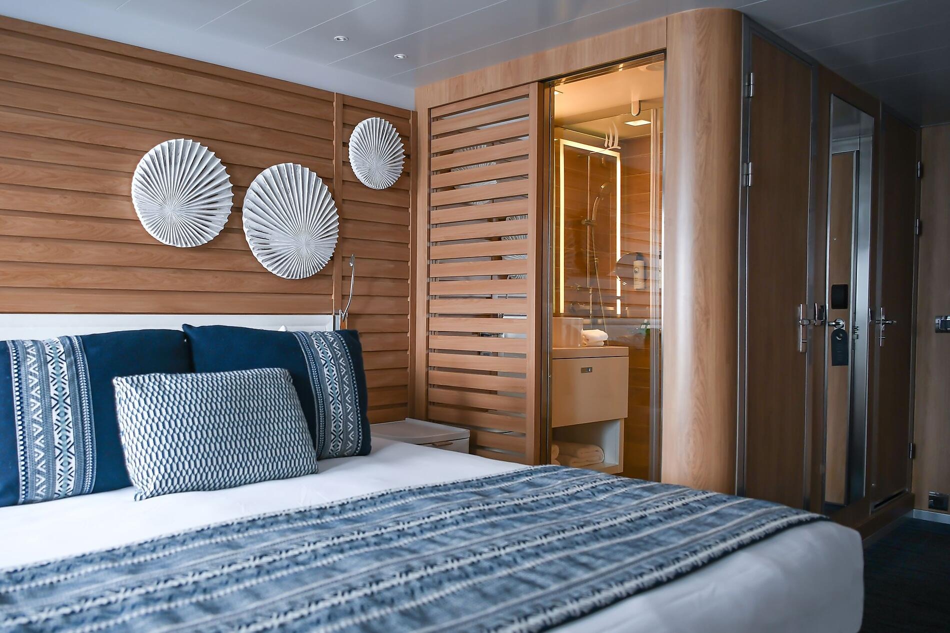Deluxe Stateroom