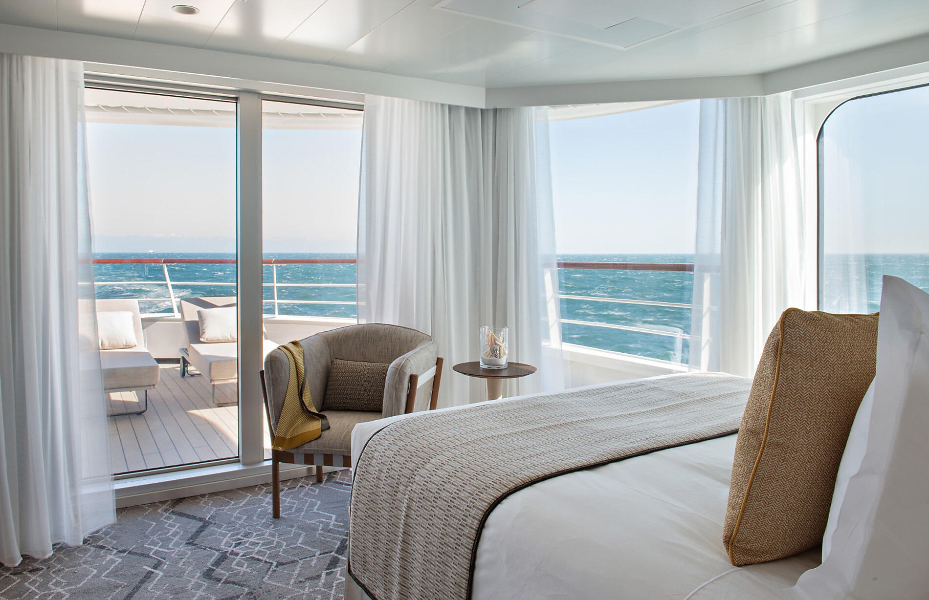 Grand Deluxe Suite