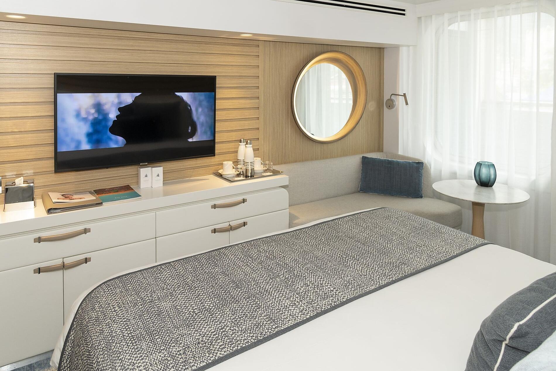 Deluxe Stateroom