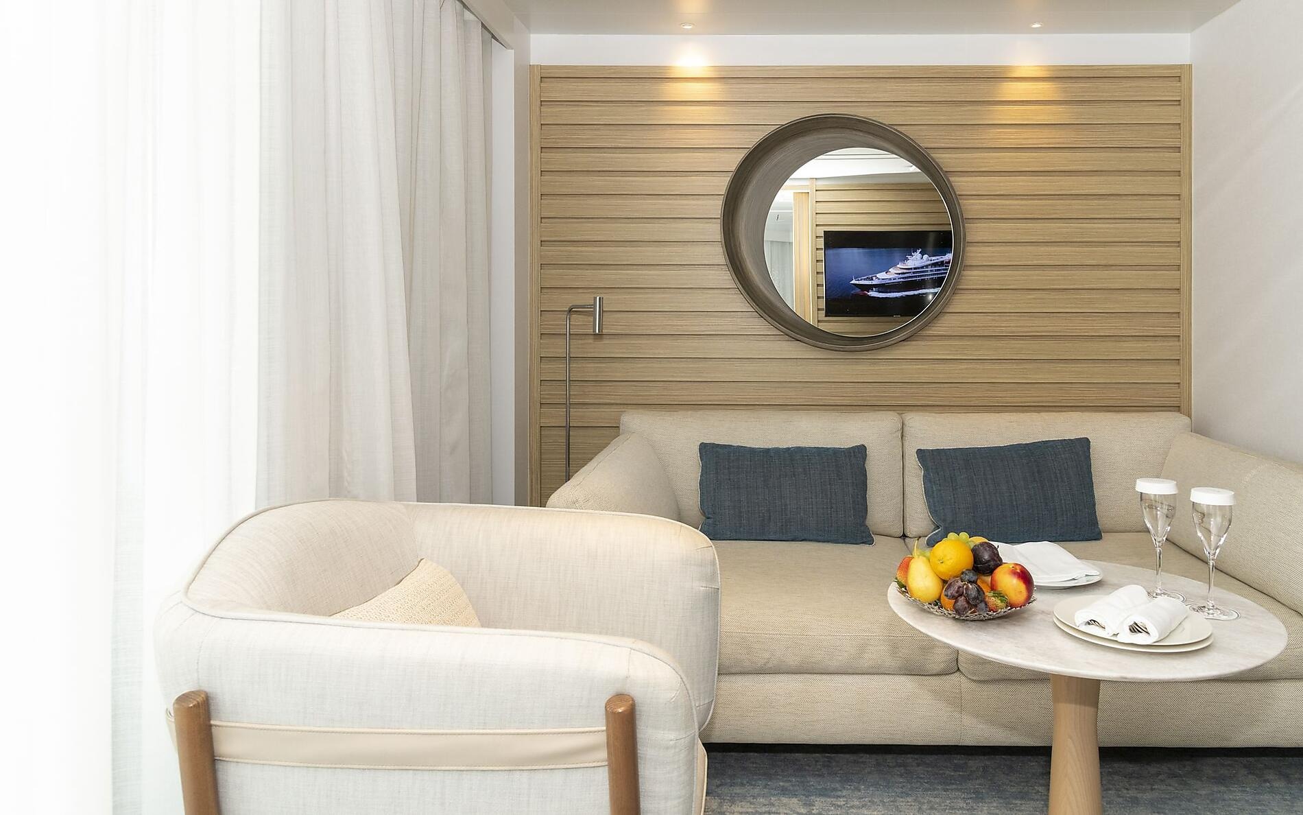 Grand Deluxe Suite
