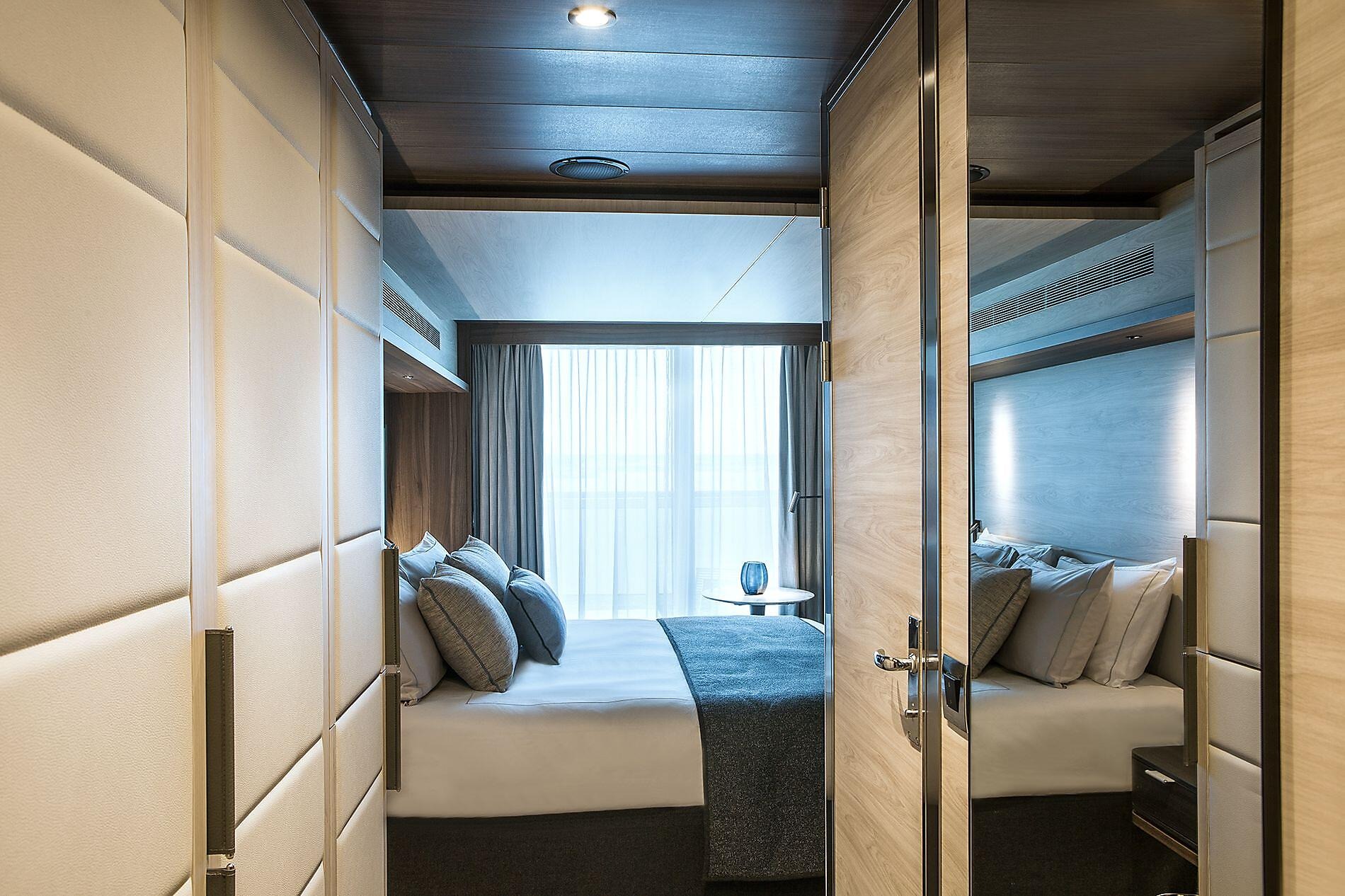 Prestige Suite