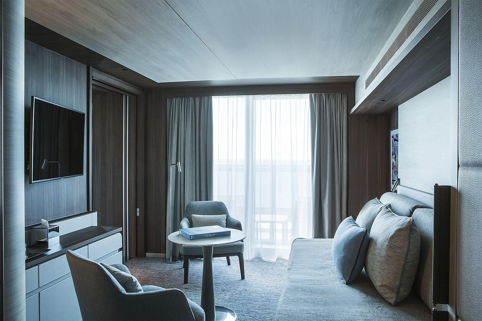 Prestige Suite