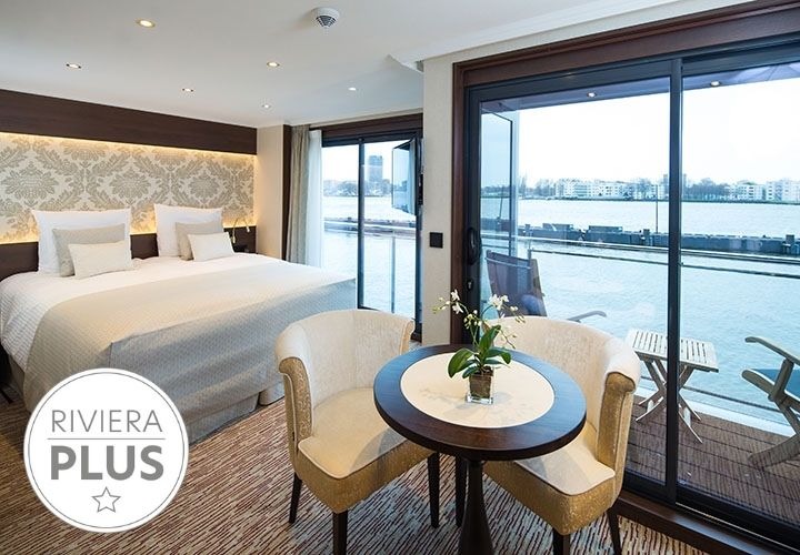 Deluxe Balcony Suites