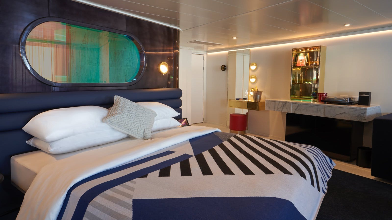 RockStar Suites - Seriously Suite