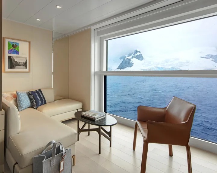 Deluxe Nordic Balcony