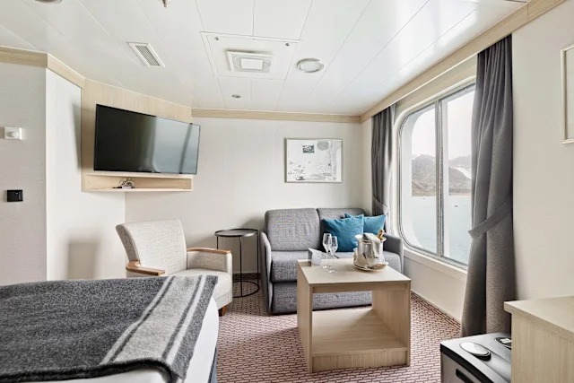 Expedition Suite Mini Suite for 2 travelers