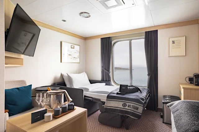 Expedition Suite Mini Suite for 4 travelers