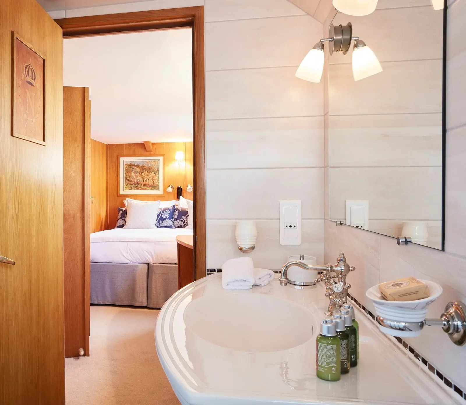 Cabin 5