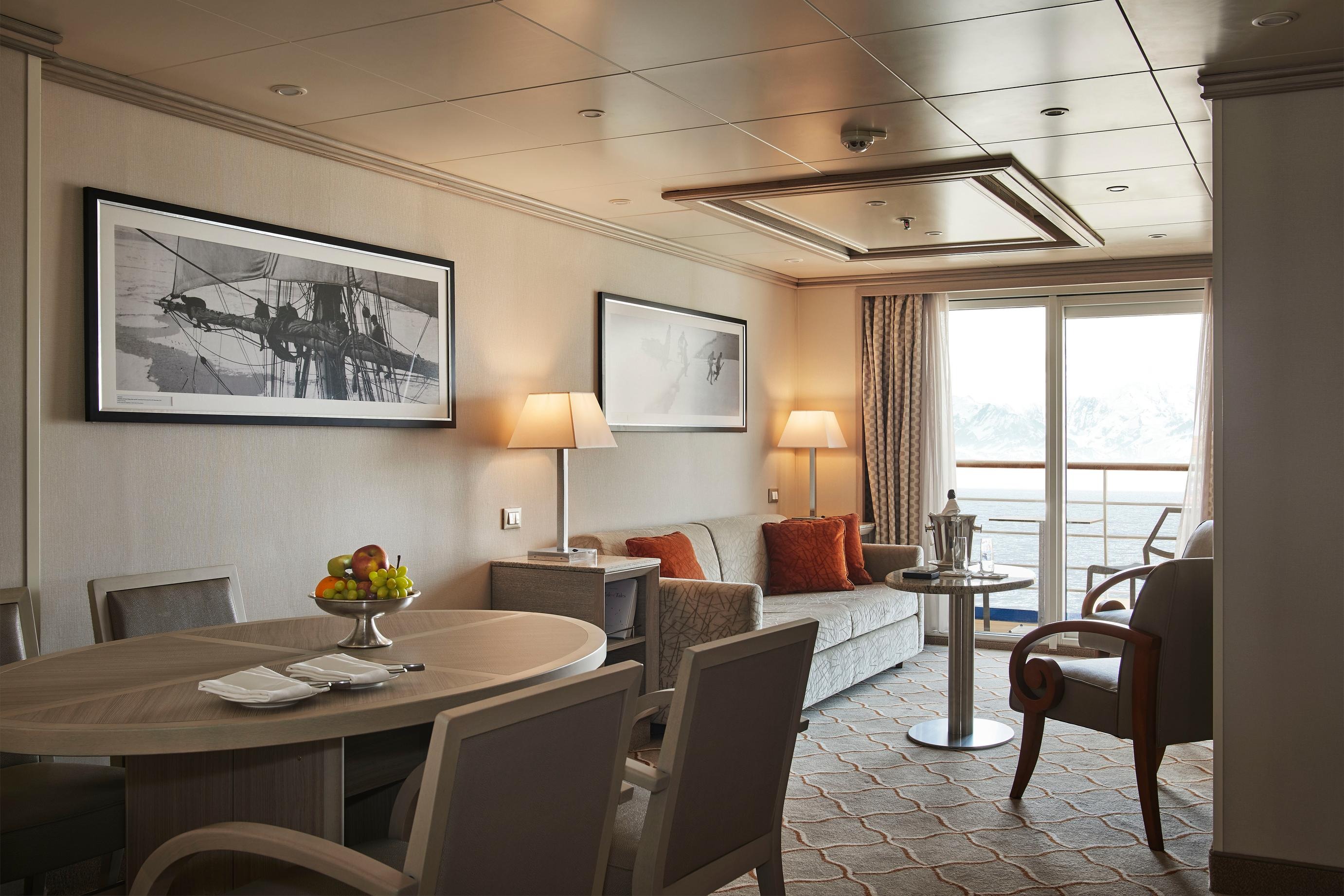 Silver Suite