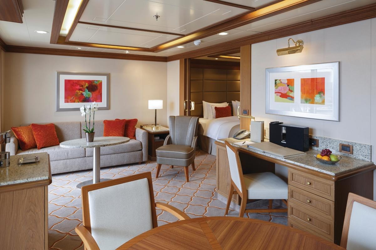 Silver Suite