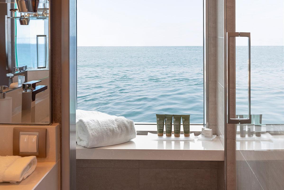 Deluxe Veranda Suite