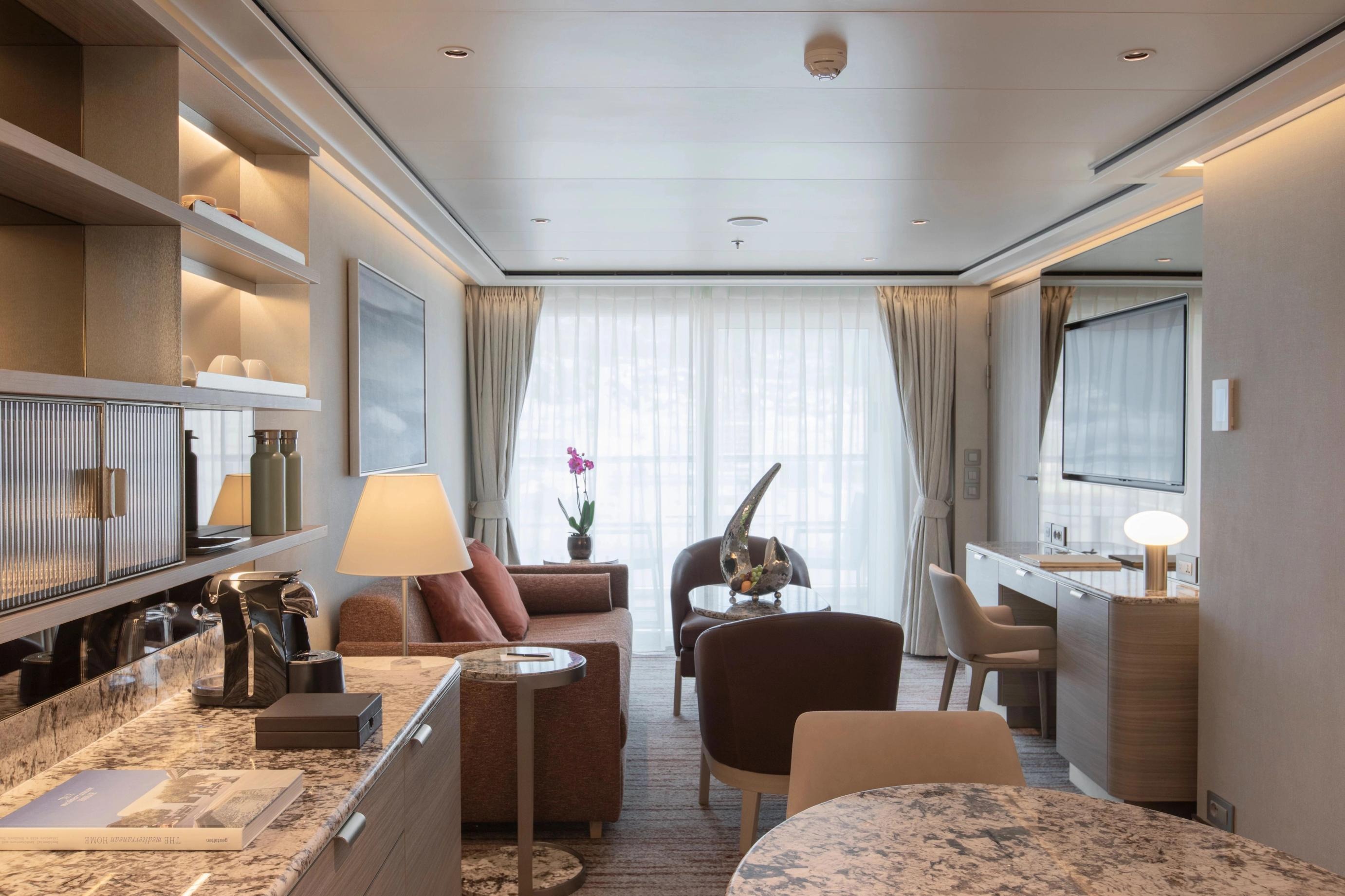 Signature Suite