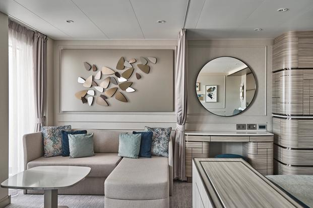 Silver Suite