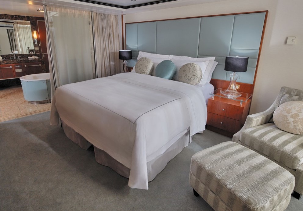 Signature Suite