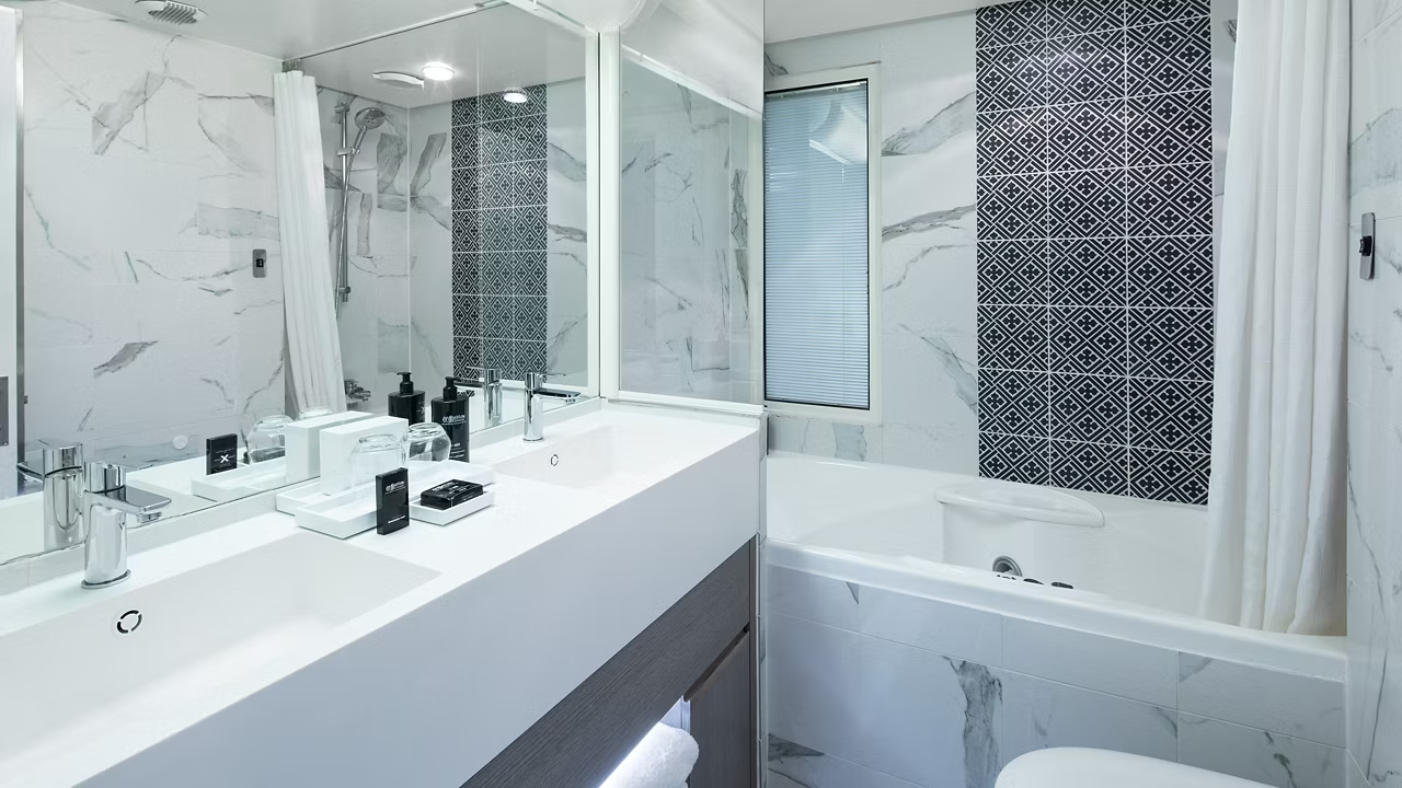 Celebrity Suite
