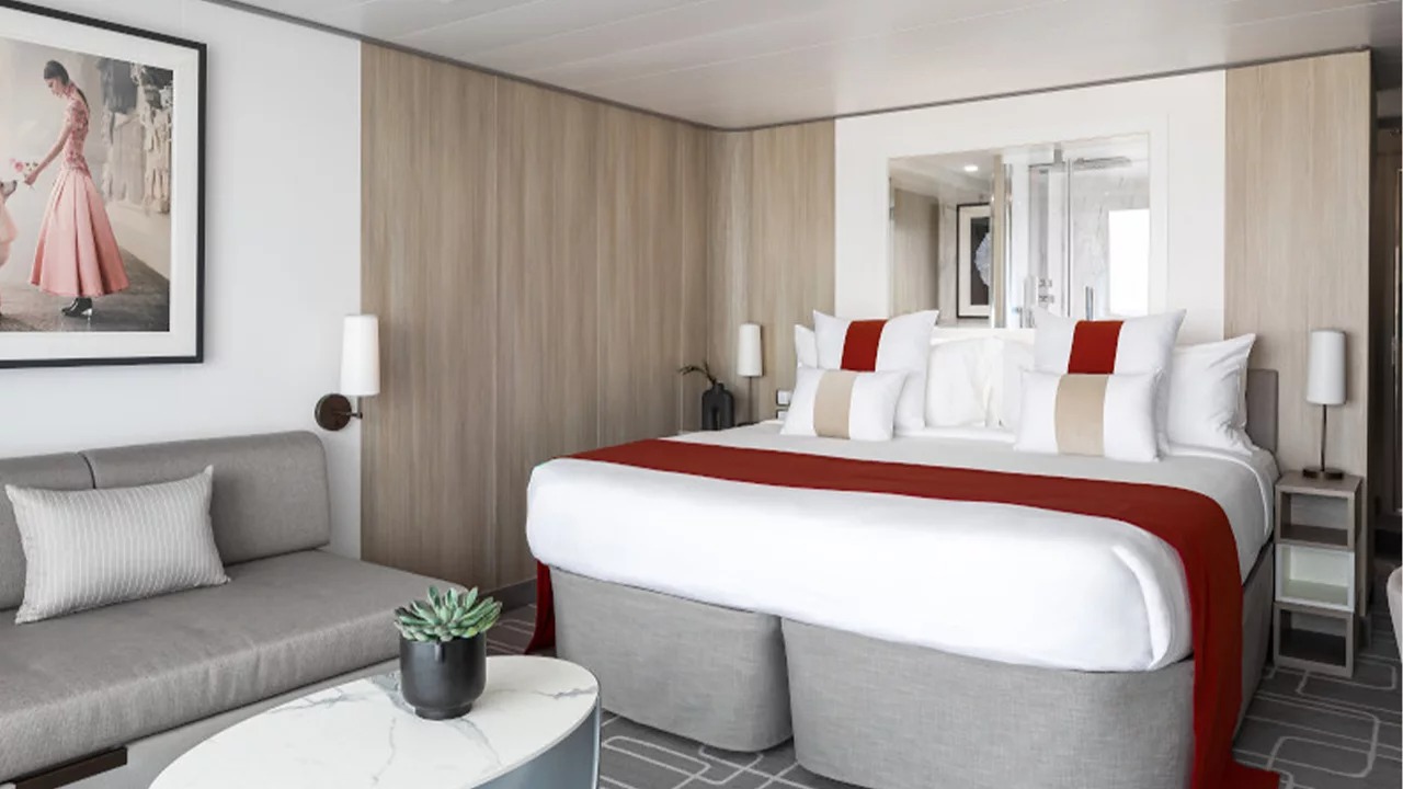 Aqua Sky Suite