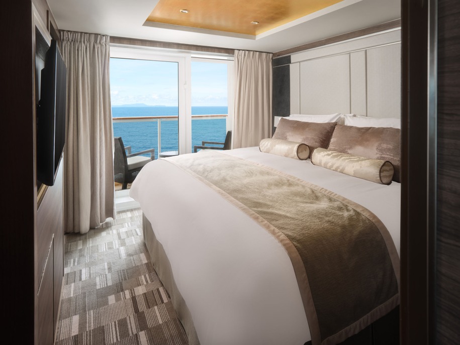 Forward-Facing Deluxe Penthouse with Large Balcony