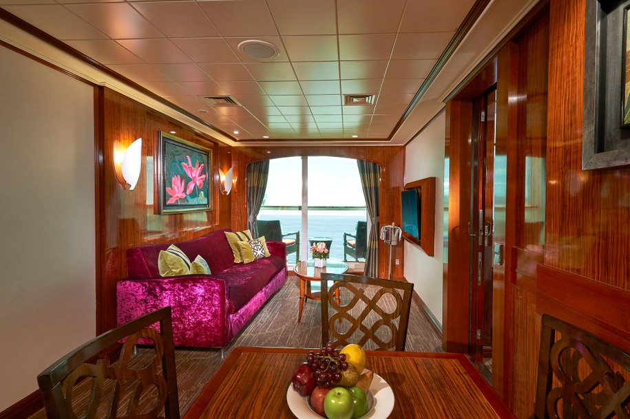 The Haven Courtyard Penthouse with Balcony