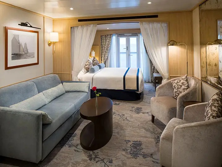 Star Balcony Suite