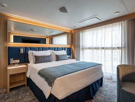 Triple Infinity Suite