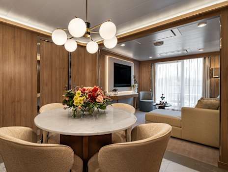 Horizon Owner’s Suite