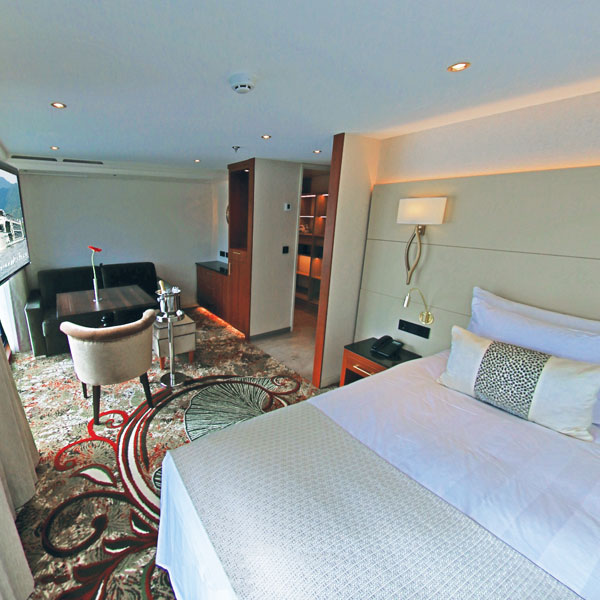 Category 7 - French Balcony